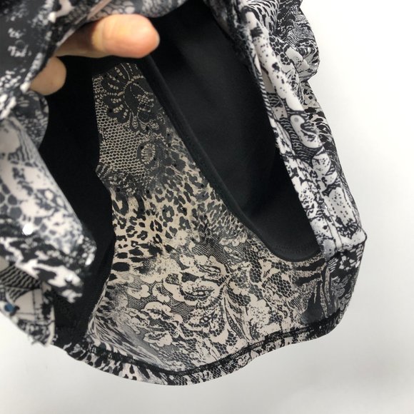 Brittany Black Grey Short Sleeve Abstract Layered Blouse size XL - Picture 11 of 16